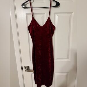Aria Velvet Wine Midi Dress
